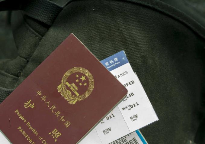 中国护照如何在美国申请签证？完整指南！